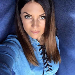 Meet your Posher, Анастасия